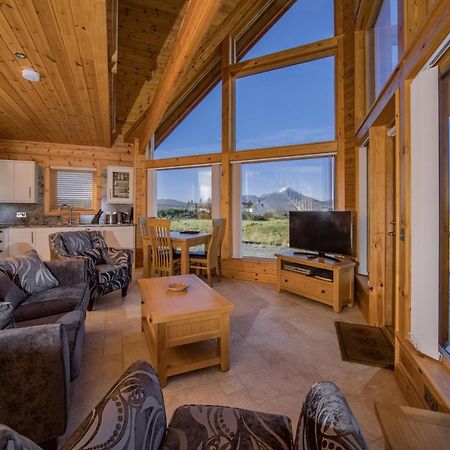 Lorien Lodge Breakish Buitenkant foto